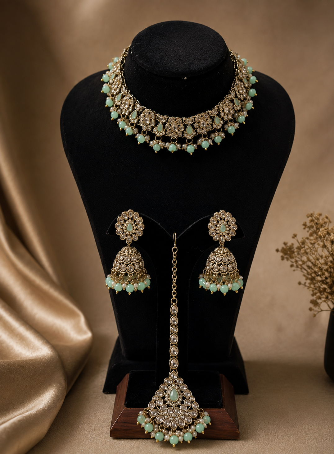 Leher Necklace Set